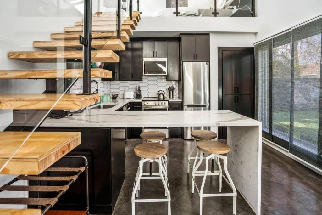 Quantum Tiny Loft At East End Revitalized ฮูสตัน ภายนอก รูปภาพ